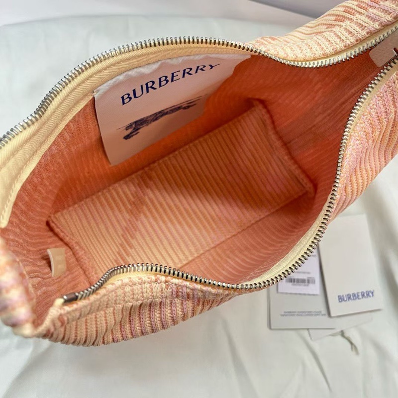 Burberrt Duffle bag-4