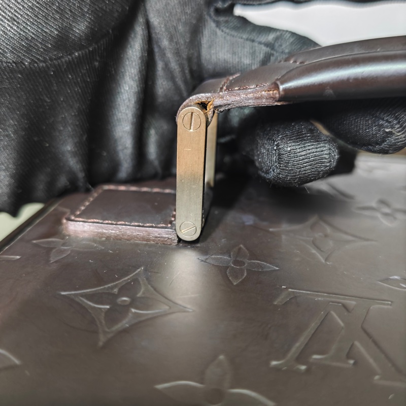 LV 全皮復古相機包-22