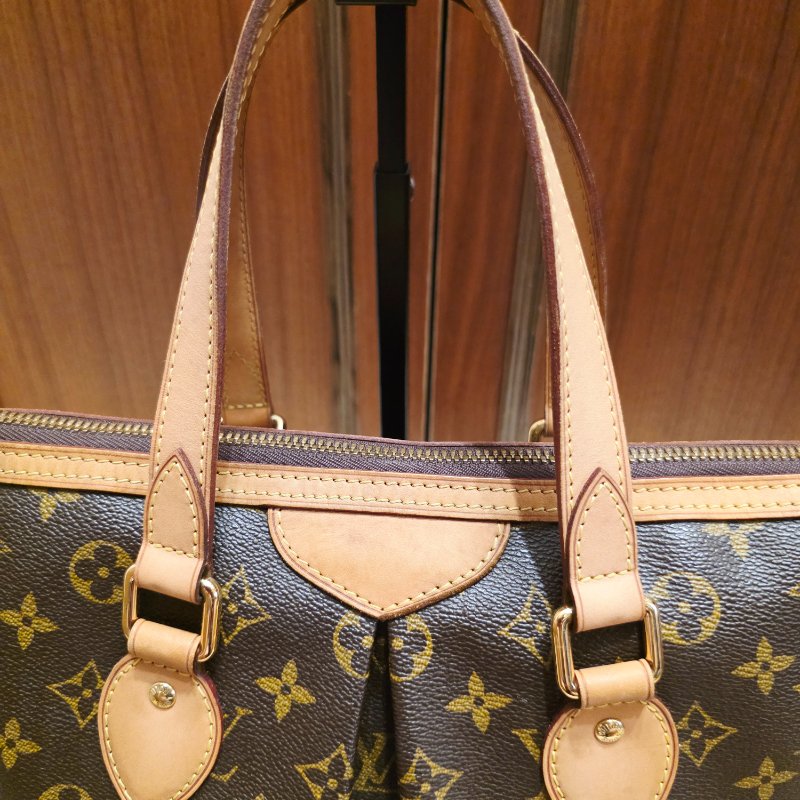 LV Louis Vuitton原花抓皺拉鍊三用水餃包/ M40145手提、肩背，斜跨-18