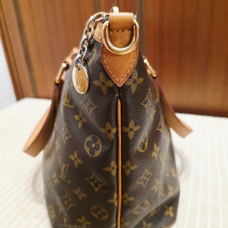 LV Louis Vuitton原花抓皺拉鍊三用水餃包/ M40145手提、肩背，斜跨-21