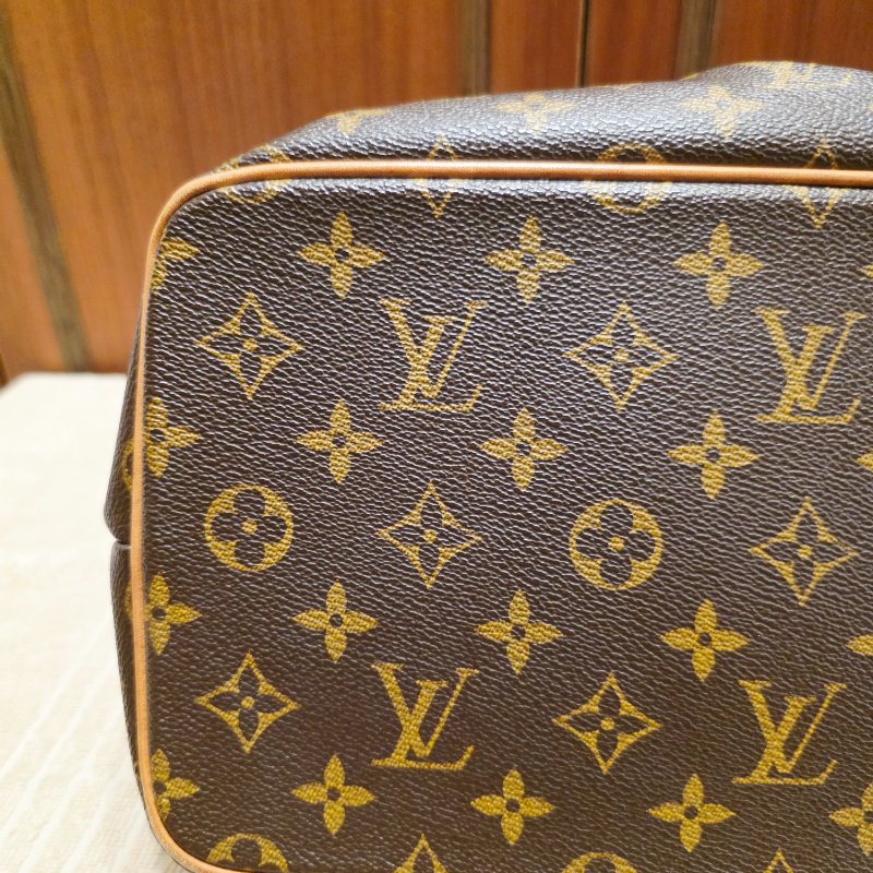 LV Louis Vuitton原花抓皺拉鍊三用水餃包/ M40145手提、肩背，斜跨-29