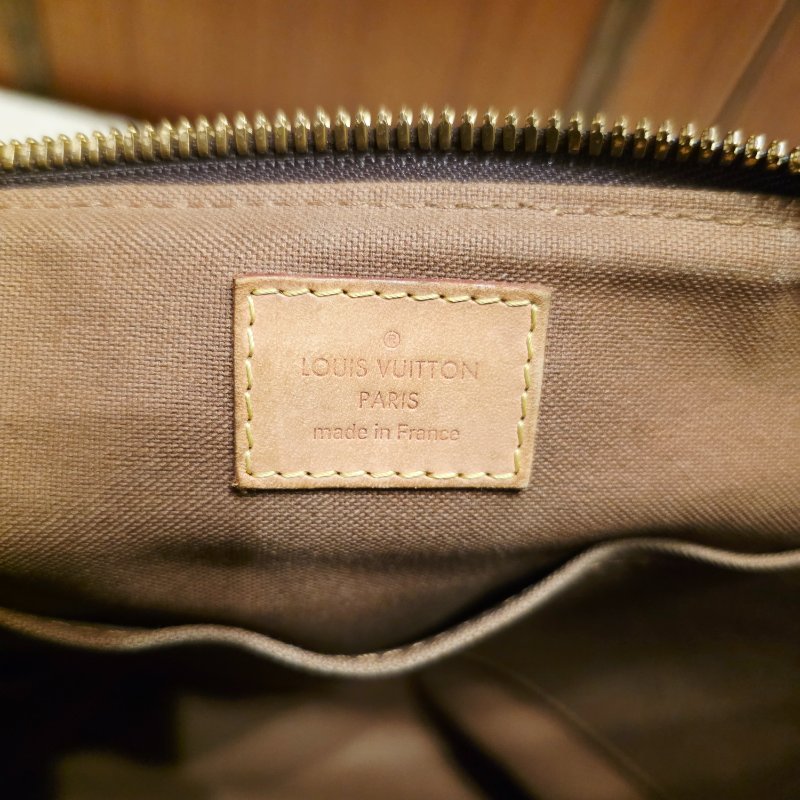 LV Louis Vuitton原花抓皺拉鍊三用水餃包/ M40145手提、肩背，斜跨-34