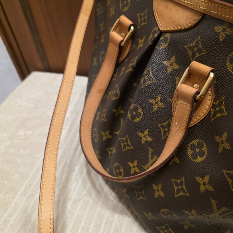 LV Louis Vuitton原花抓皺拉鍊三用水餃包/ M40145手提、肩背，斜跨-57