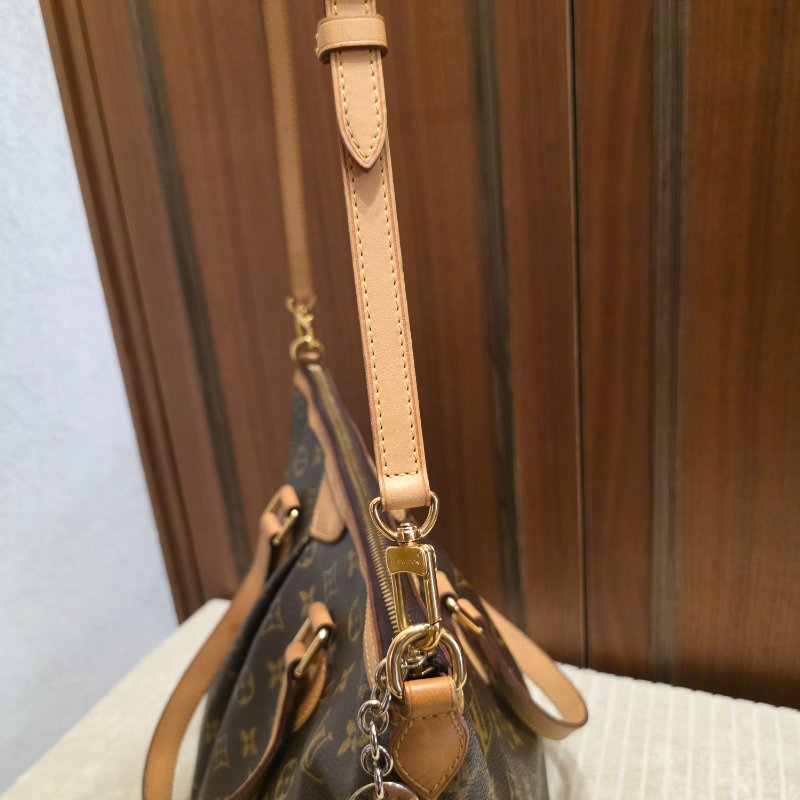 LV Louis Vuitton原花抓皺拉鍊三用水餃包/ M40145手提、肩背，斜跨-59
