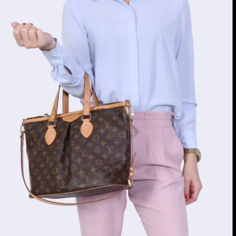 LV Louis Vuitton原花抓皺拉鍊三用水餃包/ M40145手提、肩背，斜跨-67