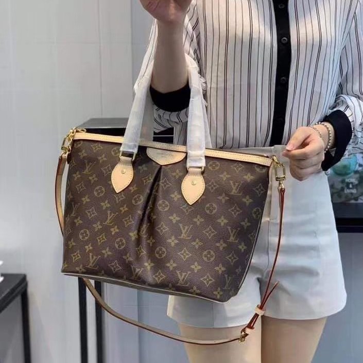 LV Louis Vuitton原花抓皺拉鍊三用水餃包/ M40145手提、肩背，斜跨-7