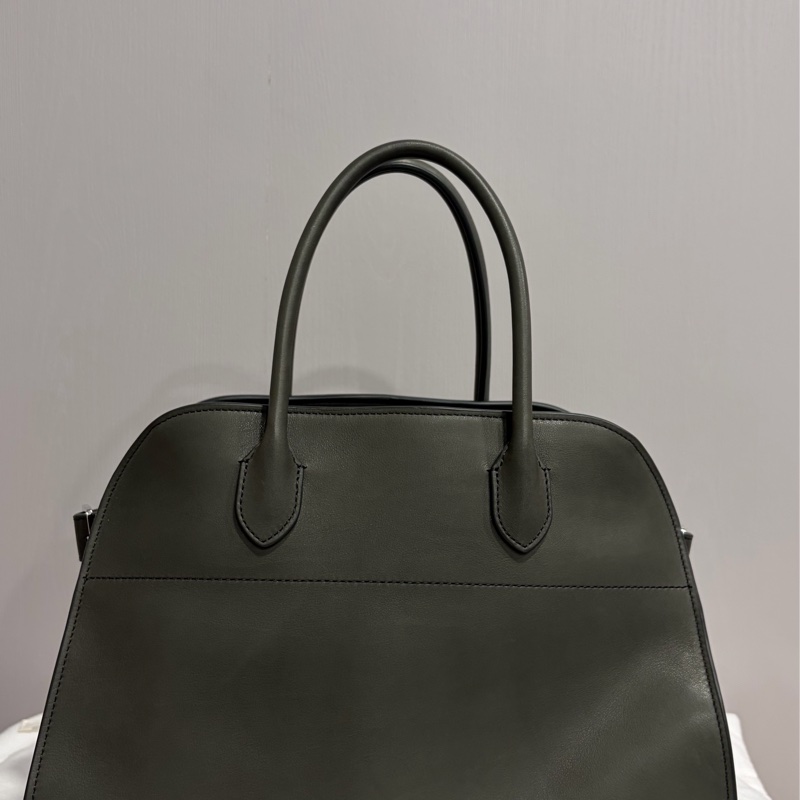 the row Margaux 12 馬鞍皮-3