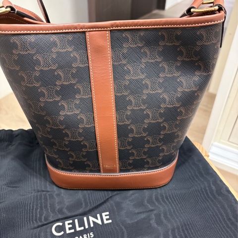 Celine老花小水桶