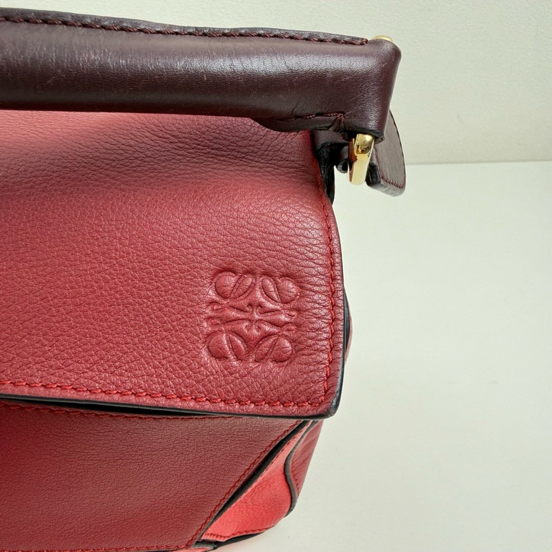 羅意威/Loewe     Puzzle 紅色單肩包 金扣-8