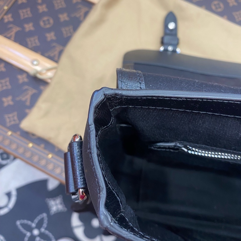 99新 博柏利/Burberry  男士斜背包 🈚附件-5