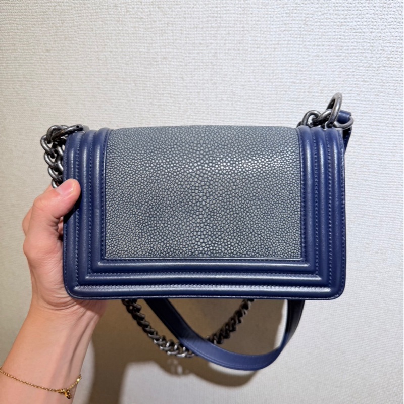 全新全配❤️ 香奈兒 #霧霾藍 #珍珠魚皮 #leboy20 #小號-11