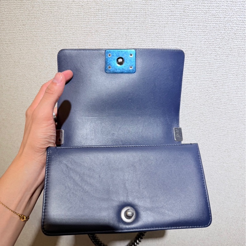 全新全配❤️ 香奈兒 #霧霾藍 #珍珠魚皮 #leboy20 #小號-13