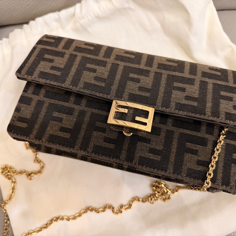 FENDI WALLET ON CHAIN 老花 woc-1