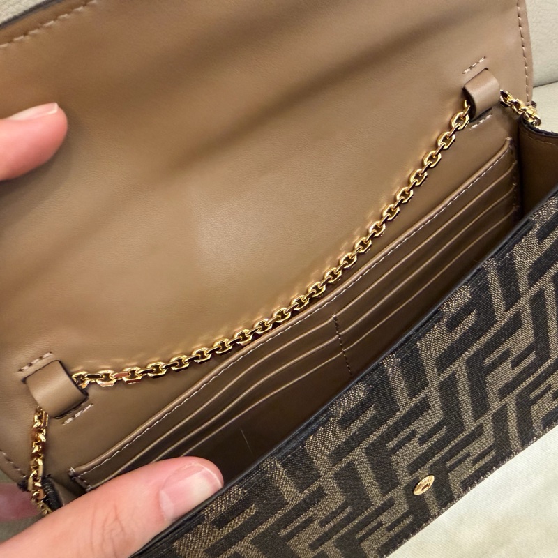 FENDI WALLET ON CHAIN 老花 woc-3