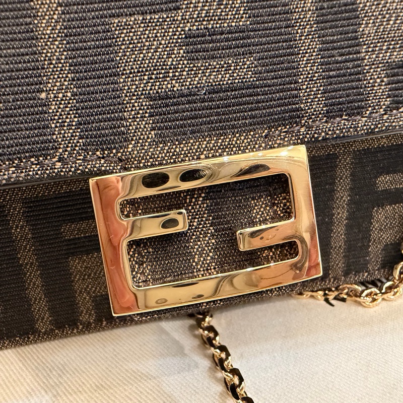FENDI WALLET ON CHAIN 老花 woc-8