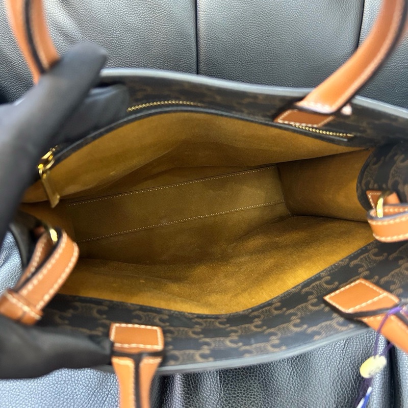 Celine賽琳！CABAS凱旋門老花小號tote琴譜-5