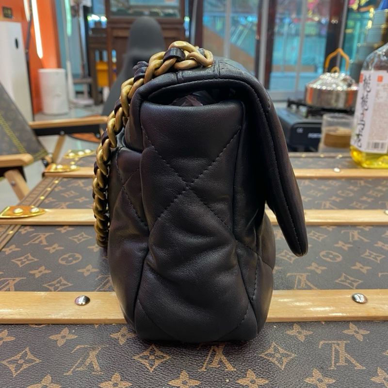 CHANEL19手袋  亮色小羊皮、金色金屬、銀色金屬與釕色金屬 16.0 × 26 × 9.0 鐳射30開 單包帶卡-2