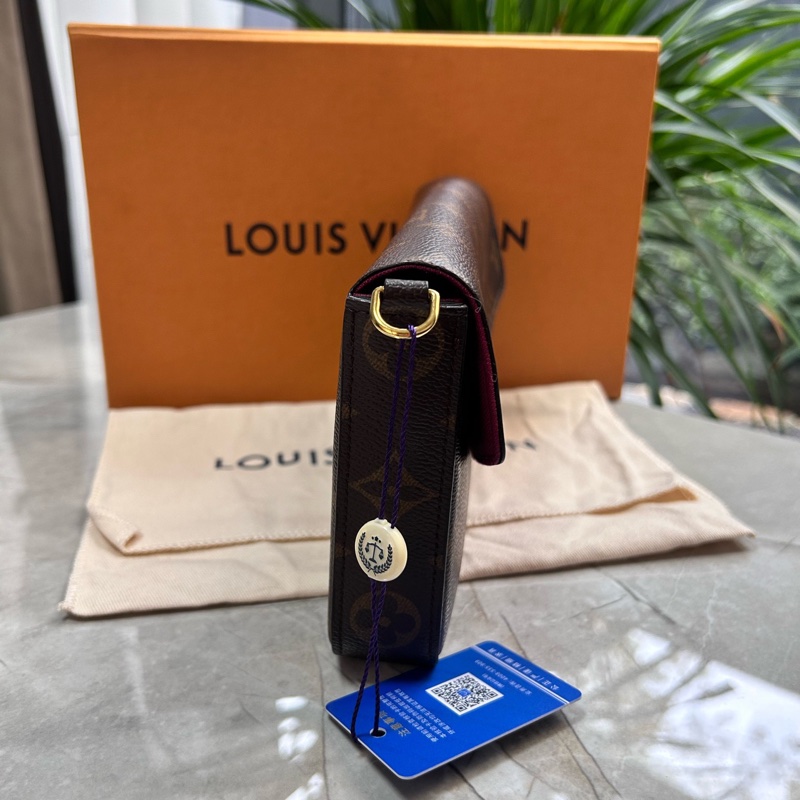 LV路易威登！經典老花三合一，超火級爆～買一個等於三個，-2