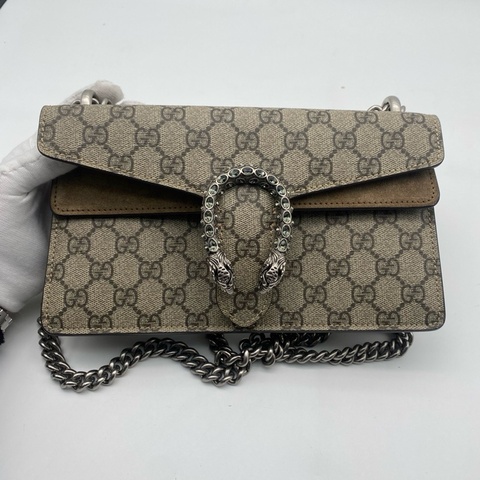 GUCCI古馳新款鑽扣小號 酒神鏈條單肩包 ：25✖️13.5cm🈚附件