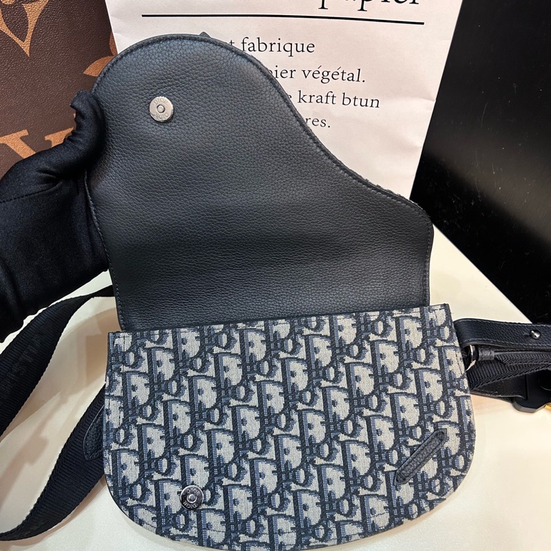 Dior迪奧！芯片款老花拼皮馬鞍包手槍包胸包，各種背法男女同款-5