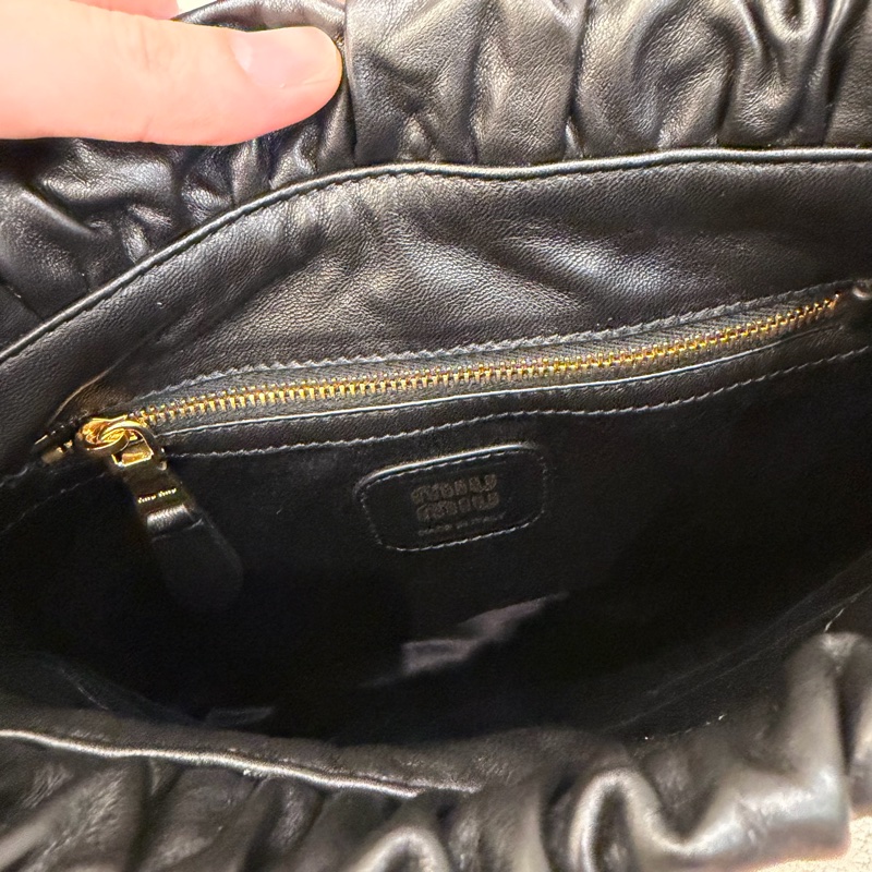 miu miu 托特包 流蘇 小福袋-3