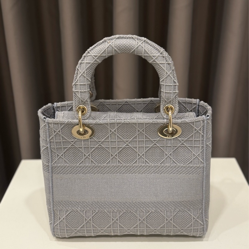 （全新未用🫧）Christian Dior 迪奧Lady 藤格紋黛妃包中號-1