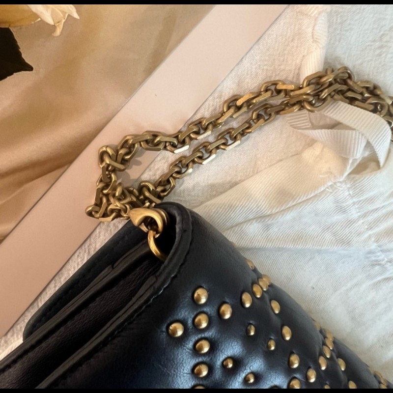 Dior Addict鉚釘羊皮翻蓋包-17