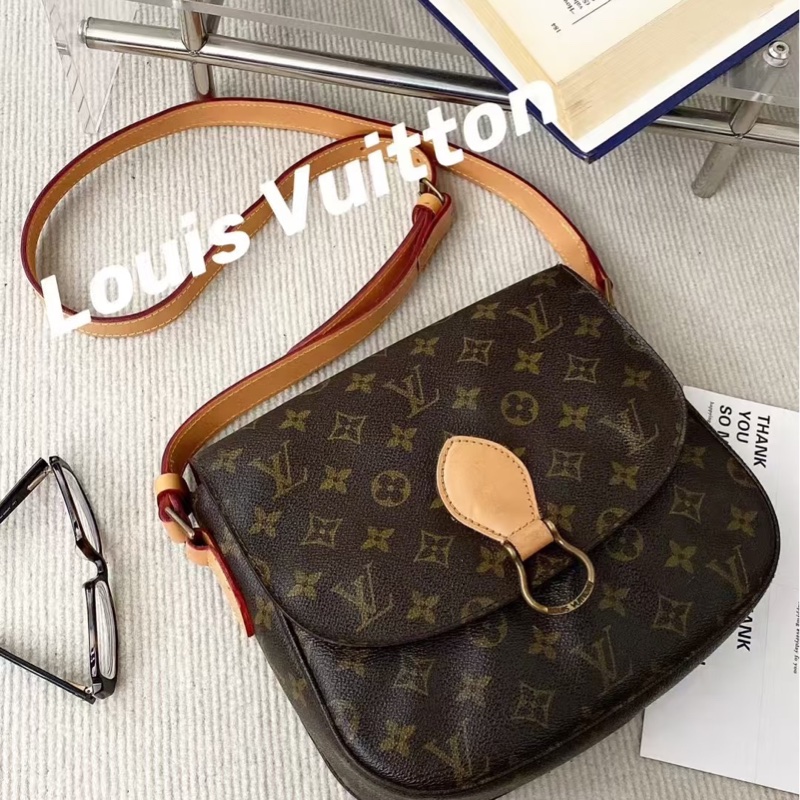 在台現貨 ｜ Louis Vuitton • 經典老花馬鞍包 中號-0