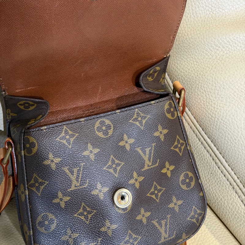 在台現貨 ｜ Louis Vuitton • 經典老花馬鞍包 中號-13