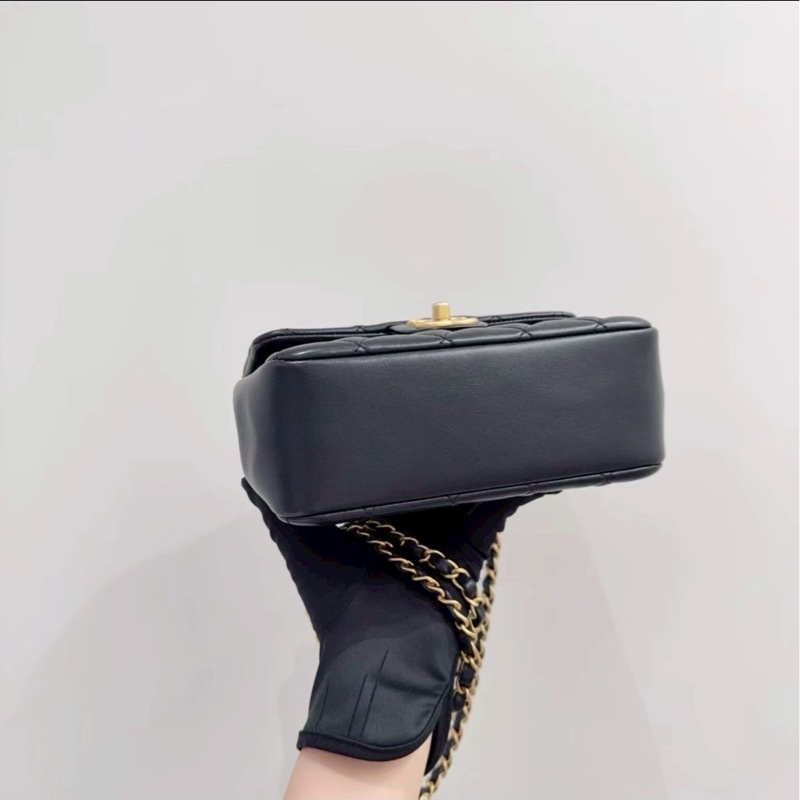 貴氣千金風🦢✨Chanel香奈兒黑金菱格紋羊皮珍珠鏈條方胖子單肩斜挎手提包-10