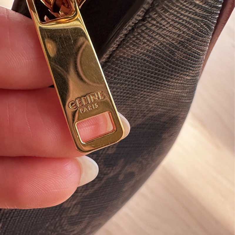 AVA標誌印花及牛皮革手袋-1