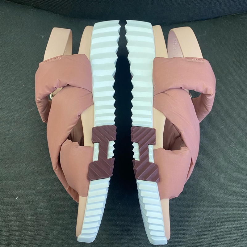 閒置未使用 Hermes愛馬仕春夏Electric 涼鞋 38碼 附件：盒+塵袋-1