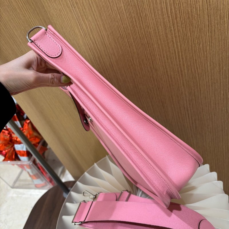 HERMES愛馬仕 Evelyne29 奶昔粉銀扣 肩背包-2