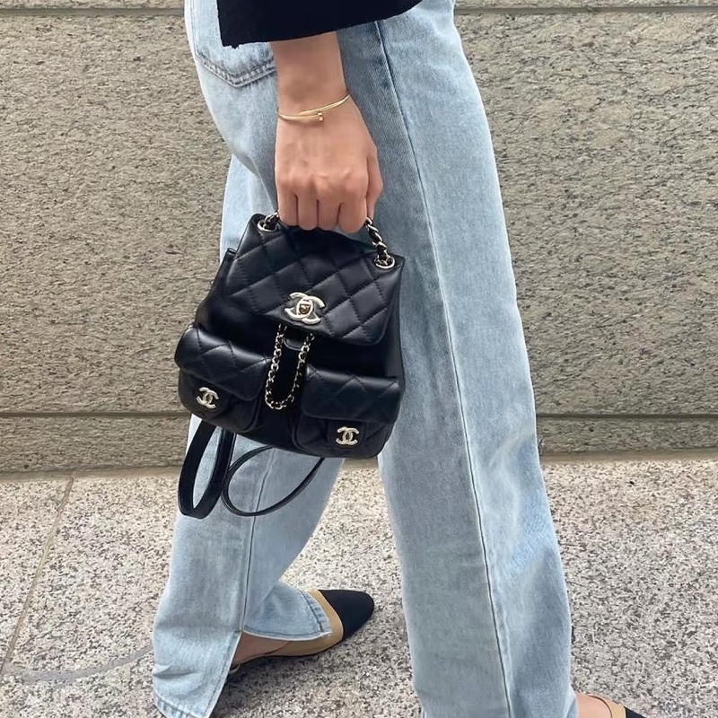 CHANEL香奈兒Duma系列雙肩包小號芯片款24年🎏全新全配專櫃斷貨-5