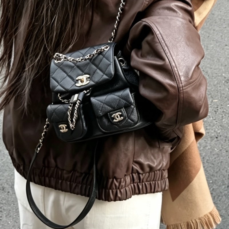 CHANEL香奈兒Duma系列雙肩包小號芯片款24年🎏全新全配專櫃斷貨-40