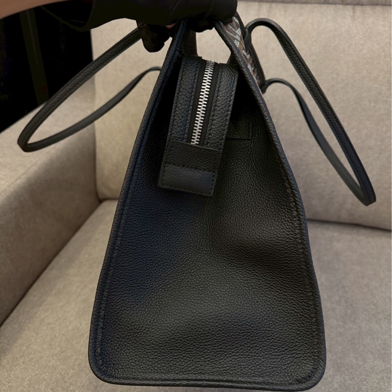 Goyard 新款黑色hardy-3