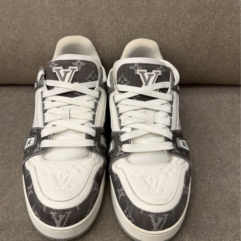 LV trainer灰牛仔-1