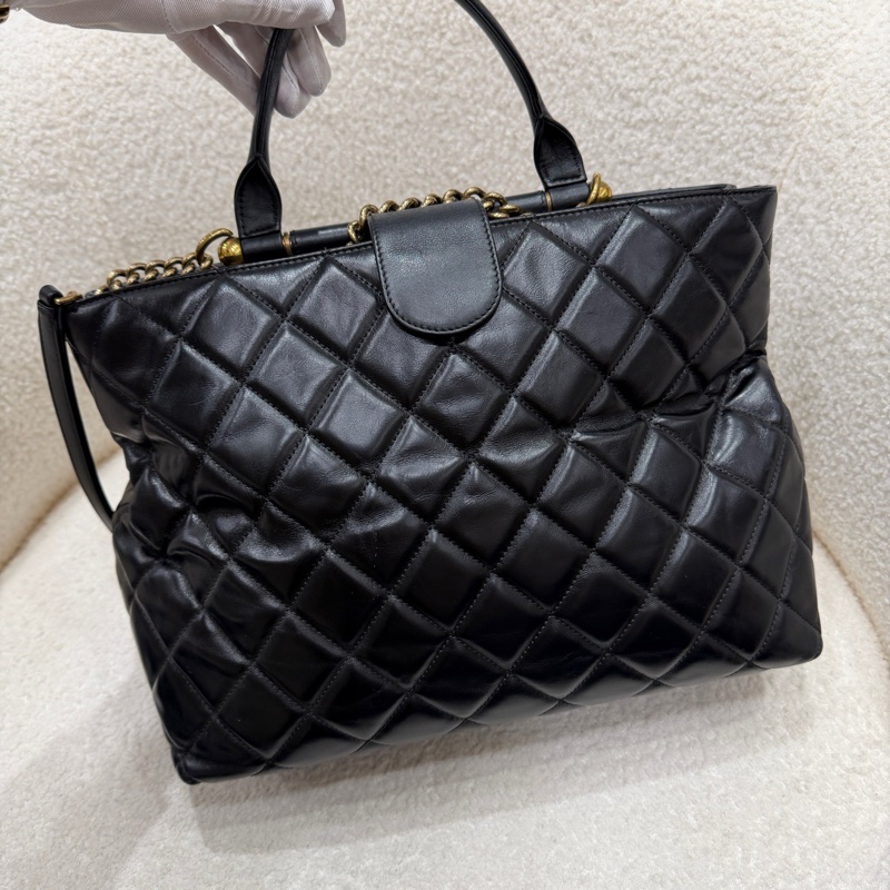 Chanel香奈兒 黑金油蠟牛皮托特包單肩包 底長31cm 23開有卡。-6