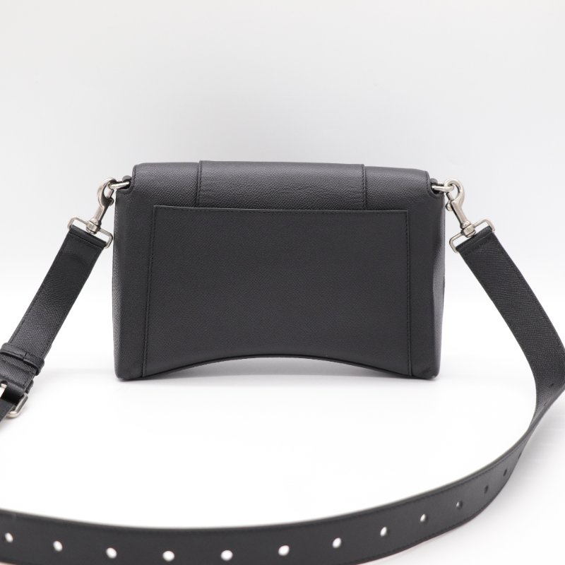 Balenciaga 巴黎世家 DOWNTOWN 粒面小牛皮 斜背包-4