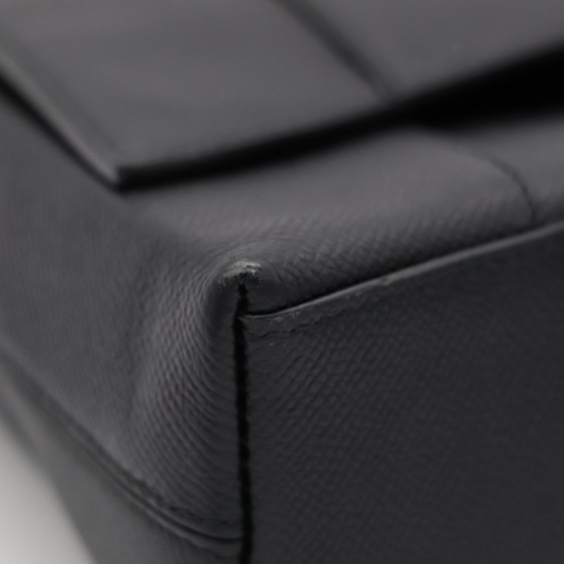 Balenciaga 巴黎世家 DOWNTOWN 粒面小牛皮 斜背包-9