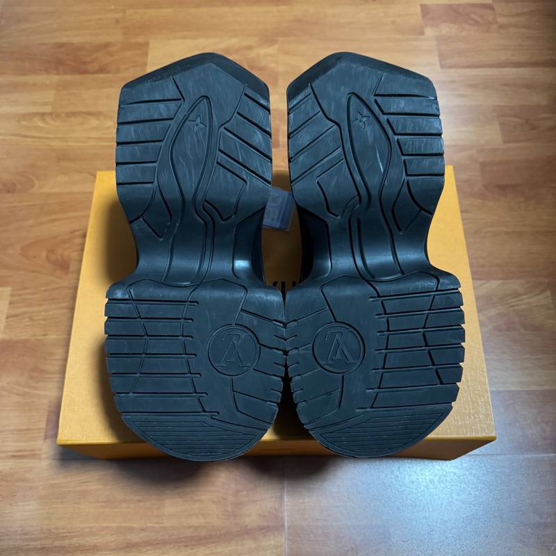 Lv Archlight拱橋鞋路易威登老爹鞋女款黑棕色 36.5碼-7