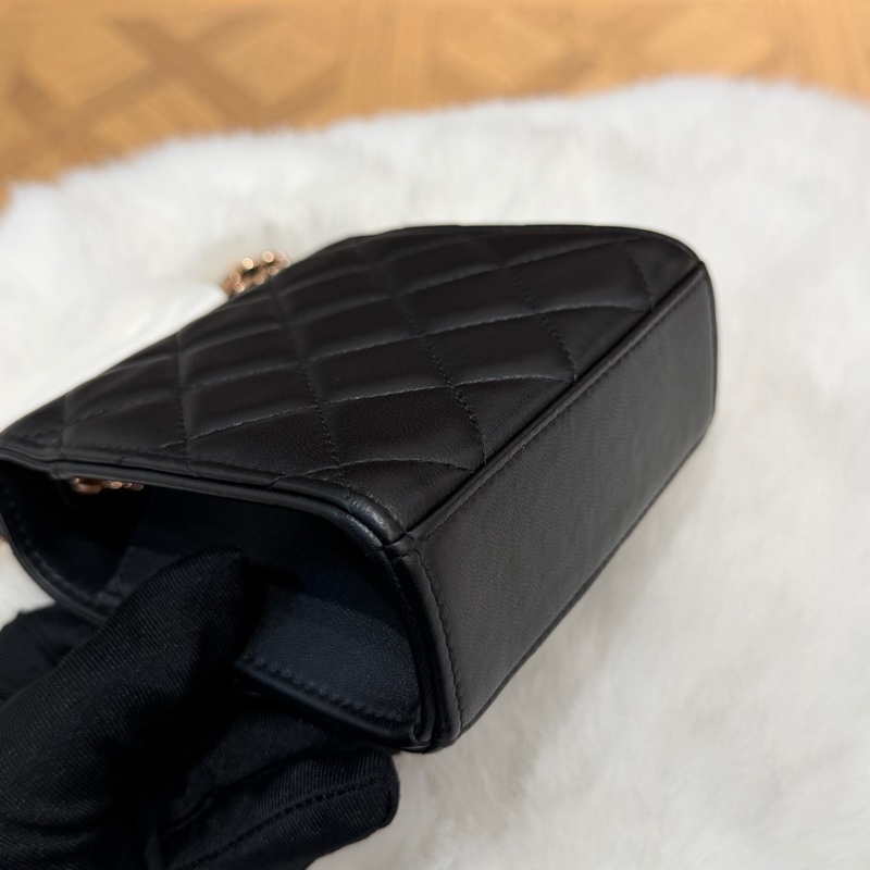 99新Chanel香奈兒 22C黑色菱格紋羊皮玫瑰金扣trendycc超迷你小斜挎包 32開-8