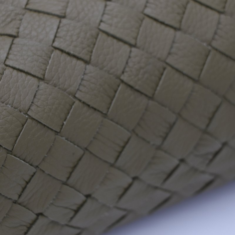 （專櫃在售♥️12 萬）Bottega Veneta 寶緹嘉 橄欖綠 牛皮 編織 斜挎包 斜背包-12