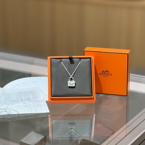 Hermes爱马仕康康白金项链