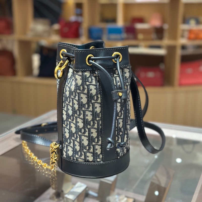 DIOR迪奥水桶双肩包-2