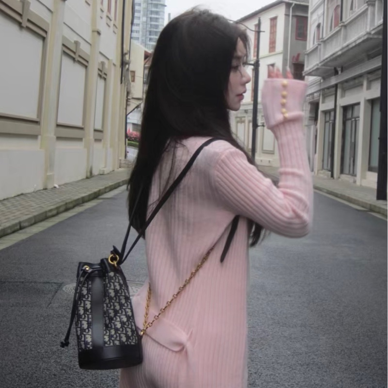 DIOR迪奥水桶双肩包-9