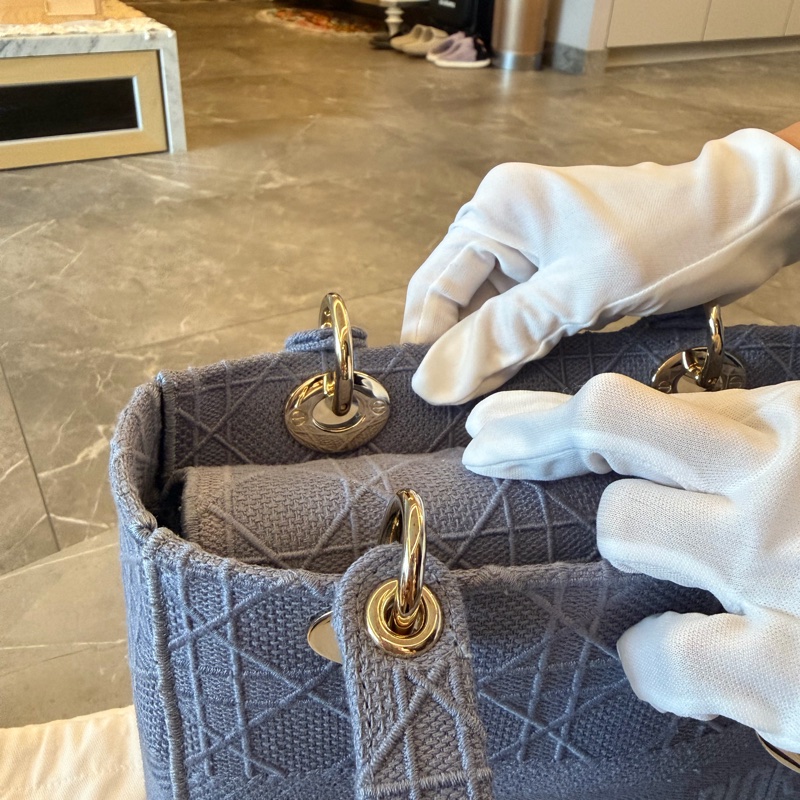 Dior - Lady Dior 系列的小型托特包款-4