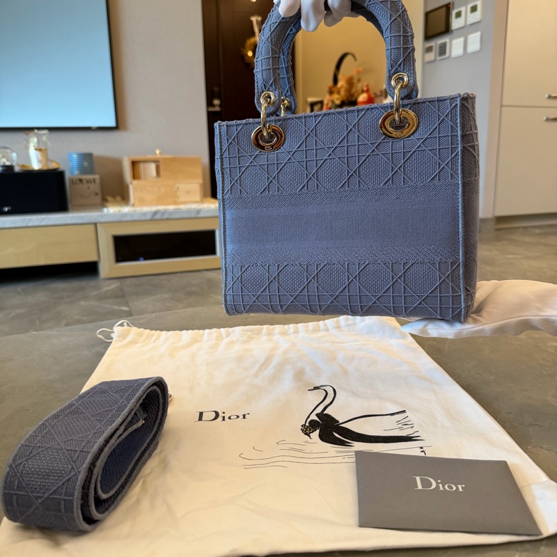 Dior - Lady Dior 系列的小型托特包款-9