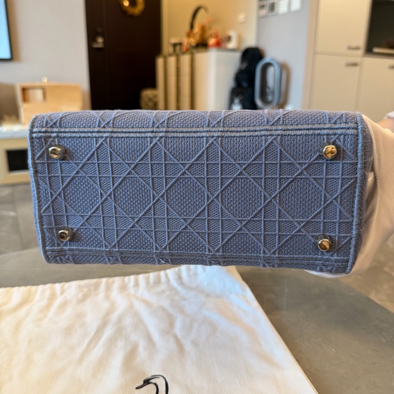 Dior - Lady Dior 系列的小型托特包款-10