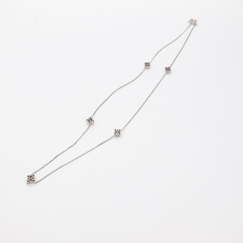Loewe 羅威 多層次 Anagram 6 花🌸 銀色 金屬 長項鍊 毛衣鏈-1